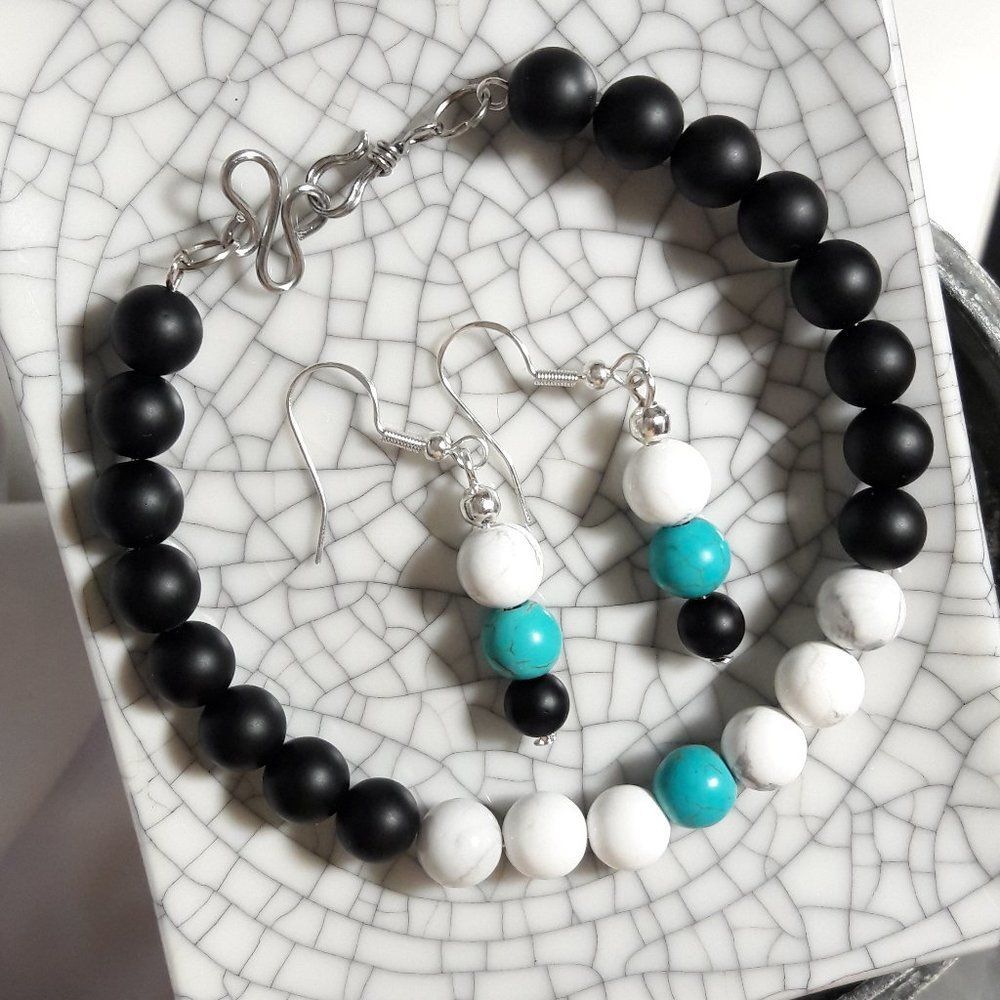 Boho Earrings  092# Onyx Howlite gemstones color block white black sky blue 925